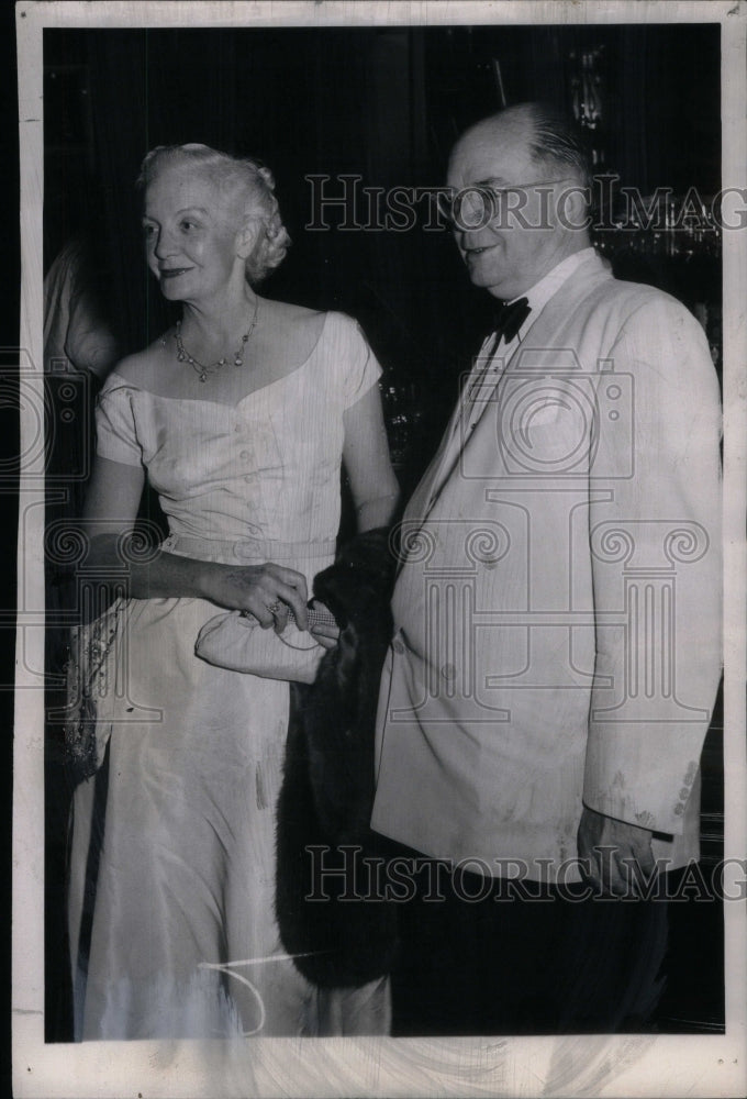 1952, Thomas P Campbell owner of newspaper - RRU48041 - Historic Images