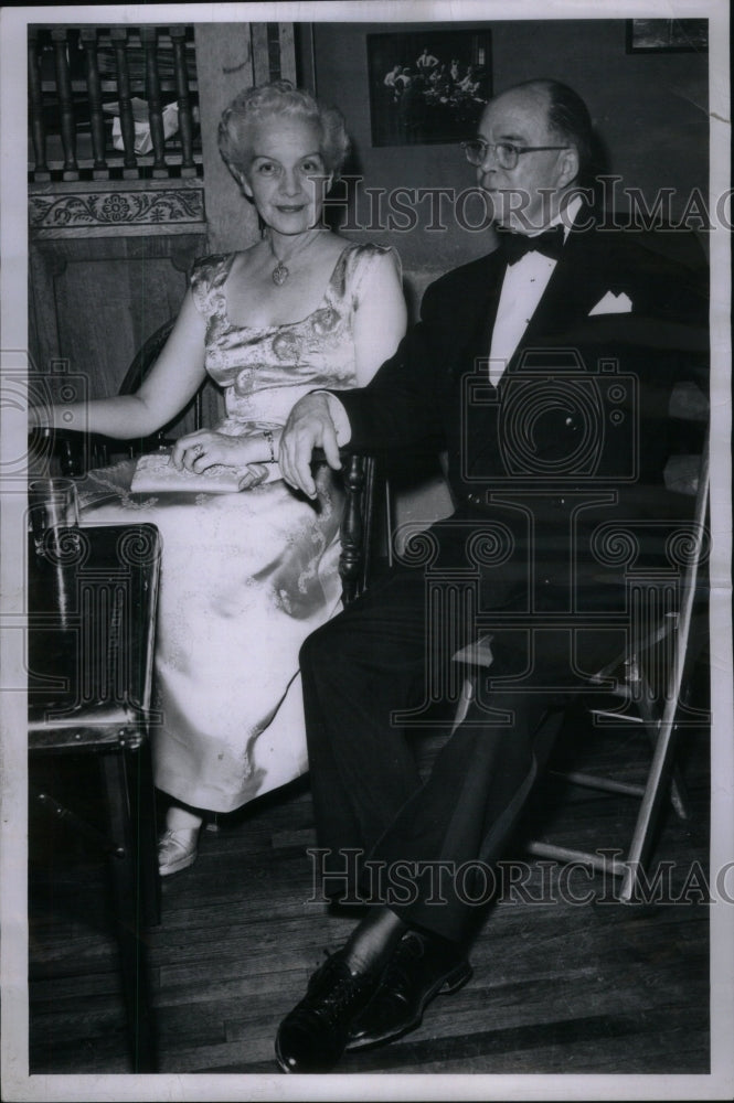 1953 Mr Mrs Thomas Patterson Campbell party - Historic Images