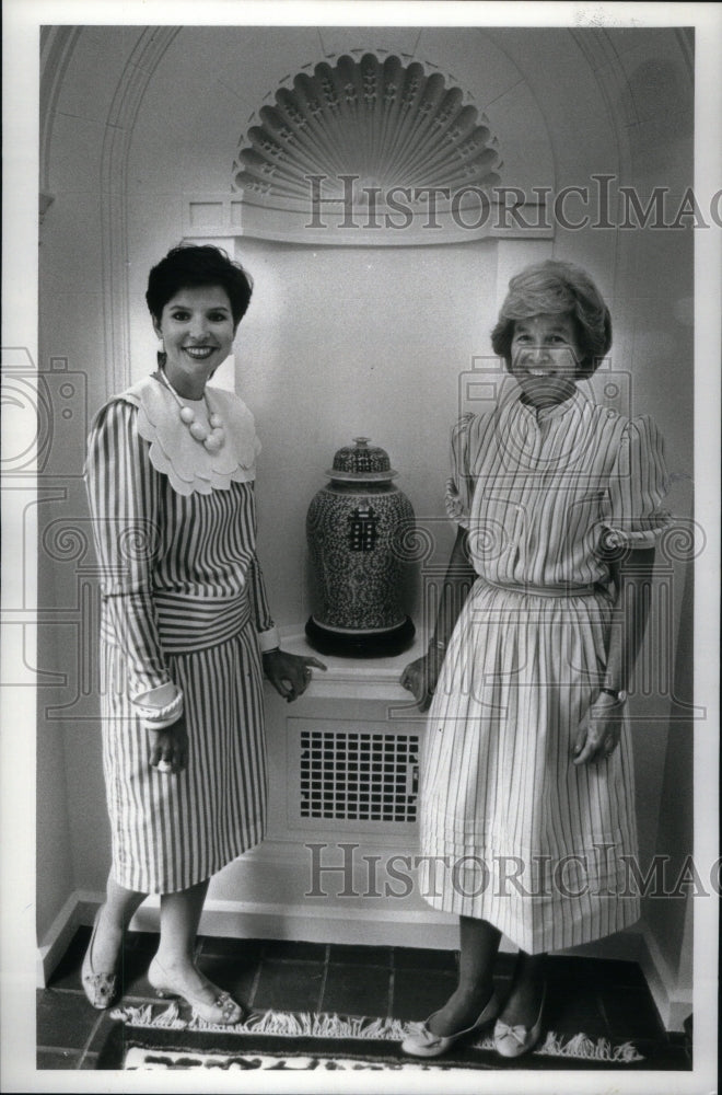 1983 Press Photo Danos Robert Mrs Groups Society - Historic Images