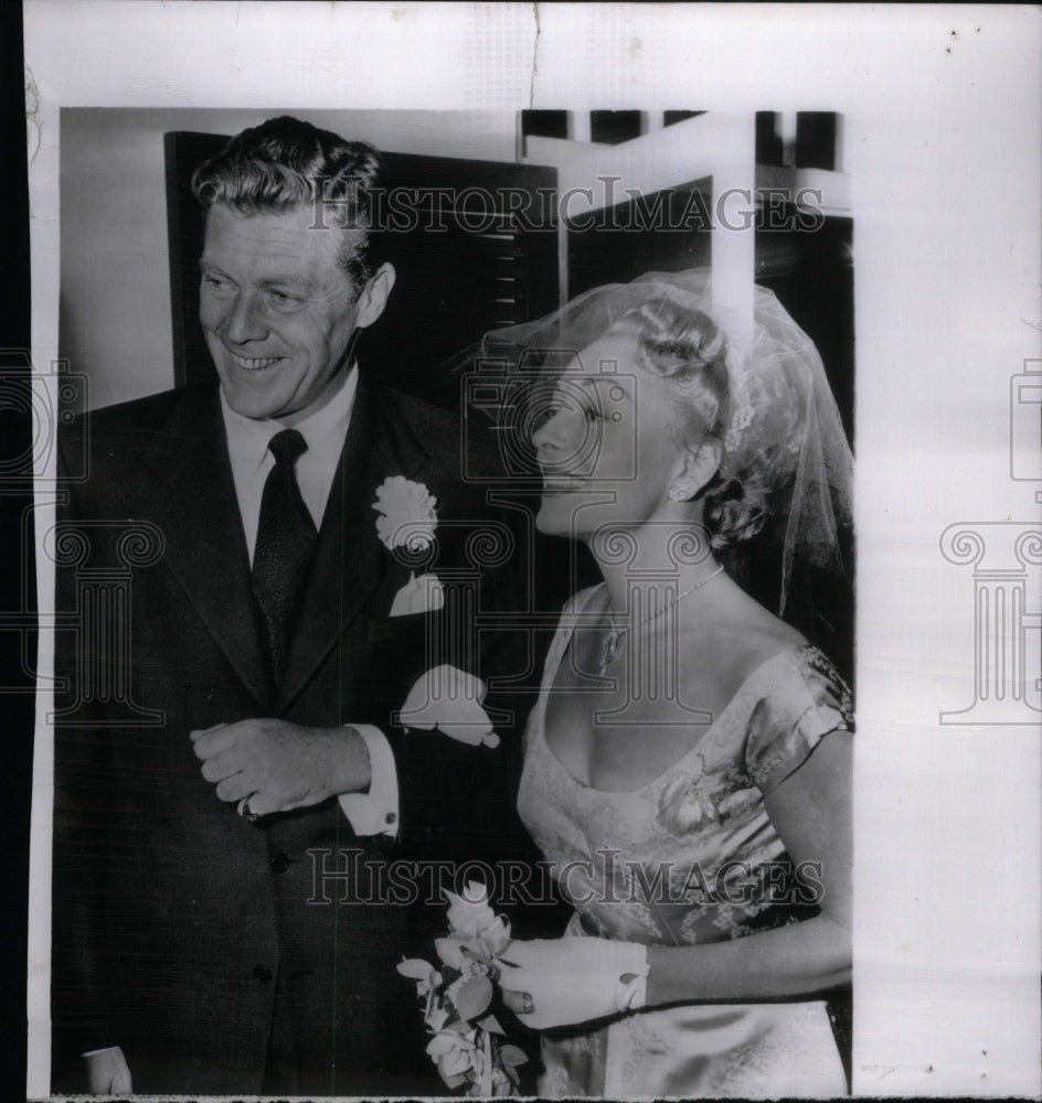 1951, British Actress Virginia Actor Field - RRU48205 - Historic Images