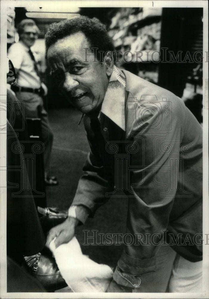 1978 Press Photo Walter Slaughter Shoeshine Chicago - Historic Images