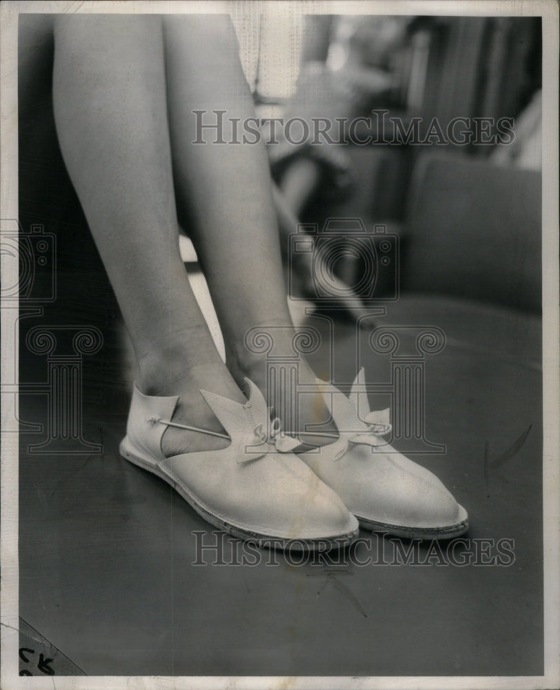 1956 Press Photo Play Shoes Jantzen - RRU49175 - Historic Images