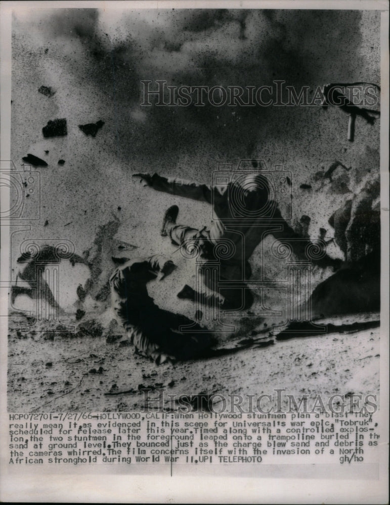 1966 Press Photo Hollywood Stuntmen Explosion Tobruk - Historic Images