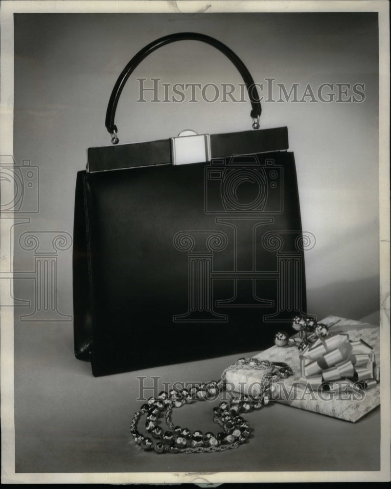 1961 Press Photo Purses - Historic Images