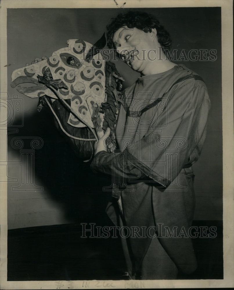 1946, &quot;Taming of the Shrew&quot; Goodman Theater - RRU50301 - Historic Images