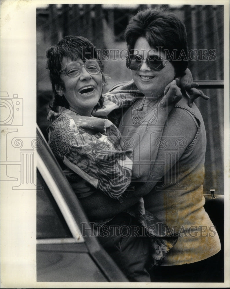 1987 Press Photo Kathy Conour and Diana Braun - RRU50517 - Historic Images