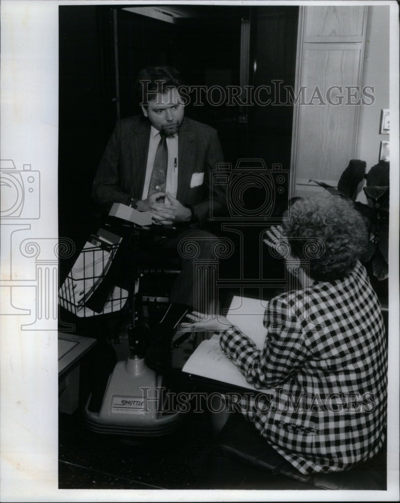 1992 Press Photo Handicapped emloyment - RRU50611 - Historic Images