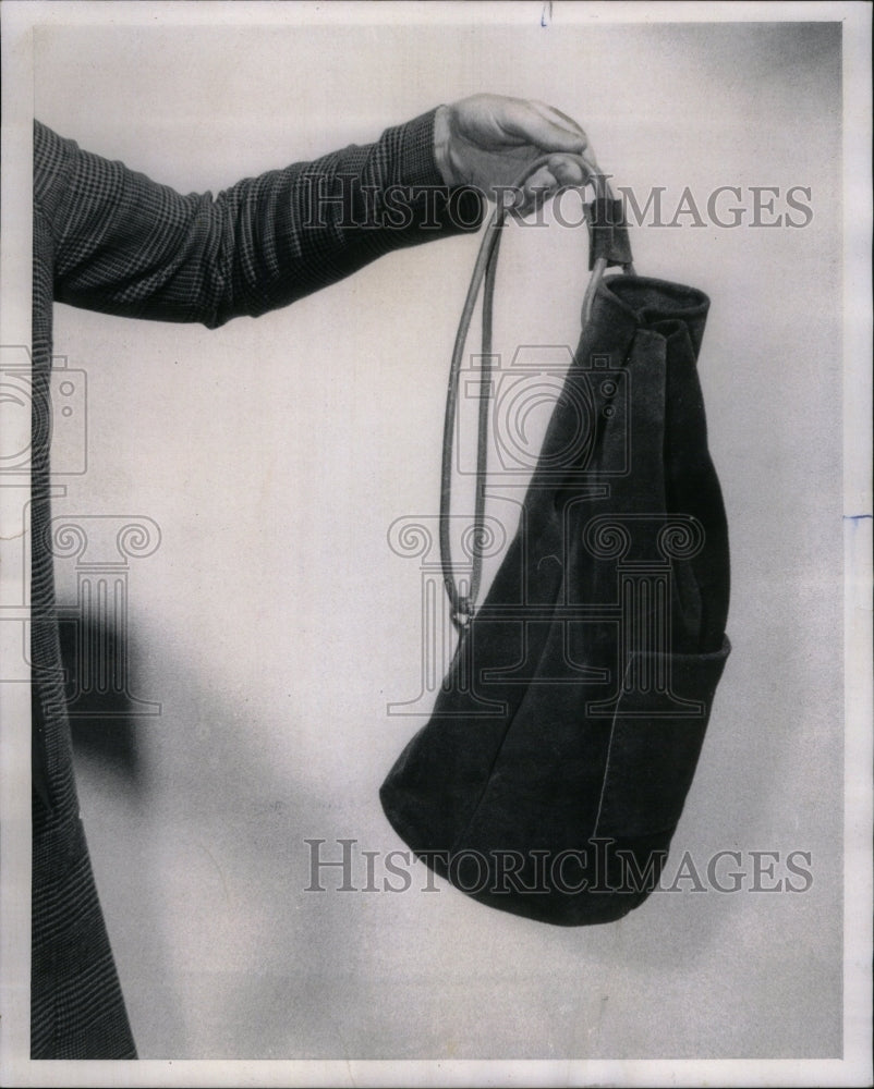 1967, Feed Tote Shoulder Bag Soft Suede - RRU50933 - Historic Images