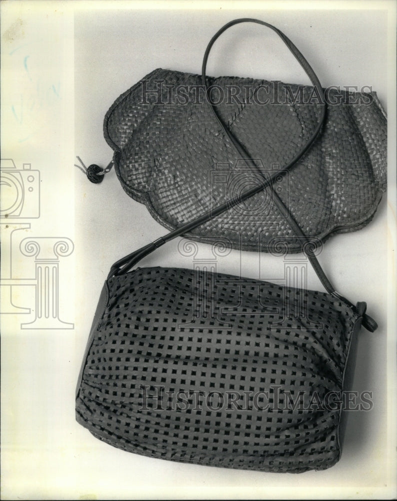 1985, Womans Handbags Fashion Summer Leather - RRU50969 - Historic Images