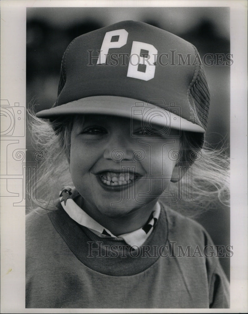 1990 Press Photo Rebeckah during handicapped sports - RRU50989 - Historic Images