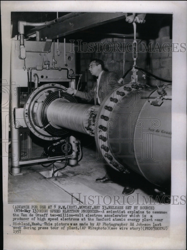 1957 Press Photo High Speed Electron Producer Richard - RRU51175 - Historic Images