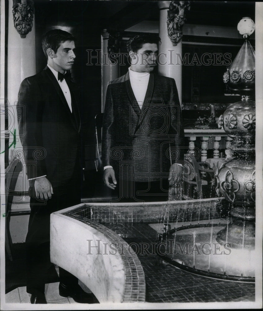 1968, Men's Formal Jacket - RRU51421 - Historic Images