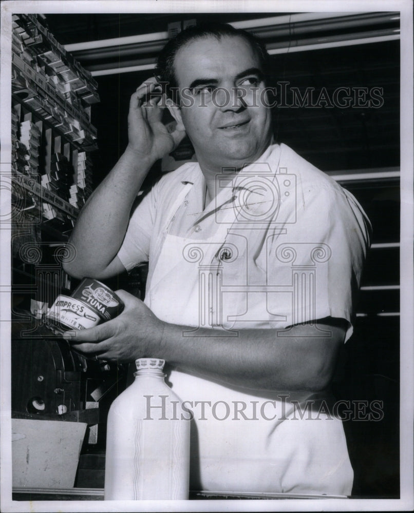 1961 Press Photo William Solomon Harper Detroit degree - RRU51615 - Historic Images