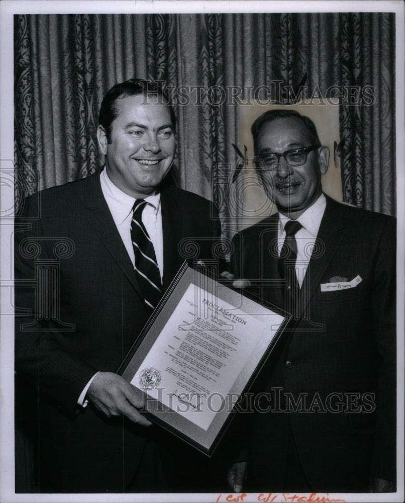 1969 Press Photo Alger Malo Detroit City Traffic Chief - RRU51661 - Historic Images