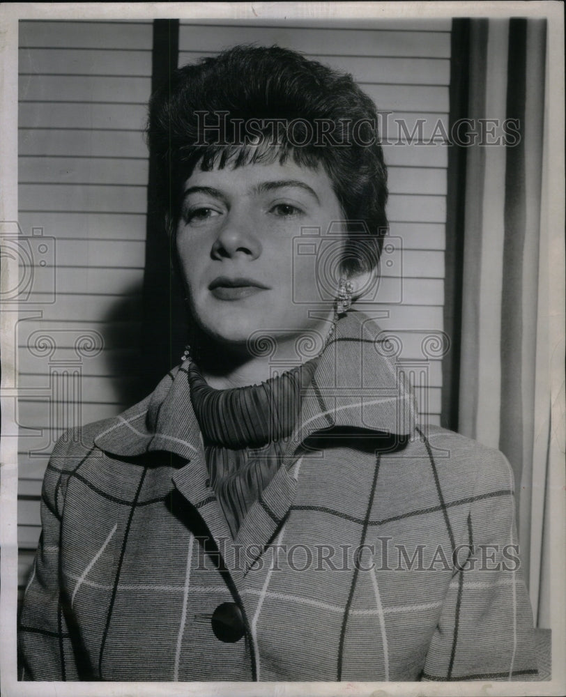 1954 Press Photo Mrs. Thomas P. Whitney - Historic Images