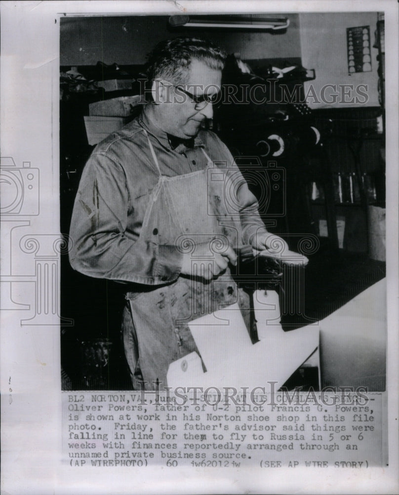 1960 Oliver Powers Cobbler Bench Francis - Historic Images