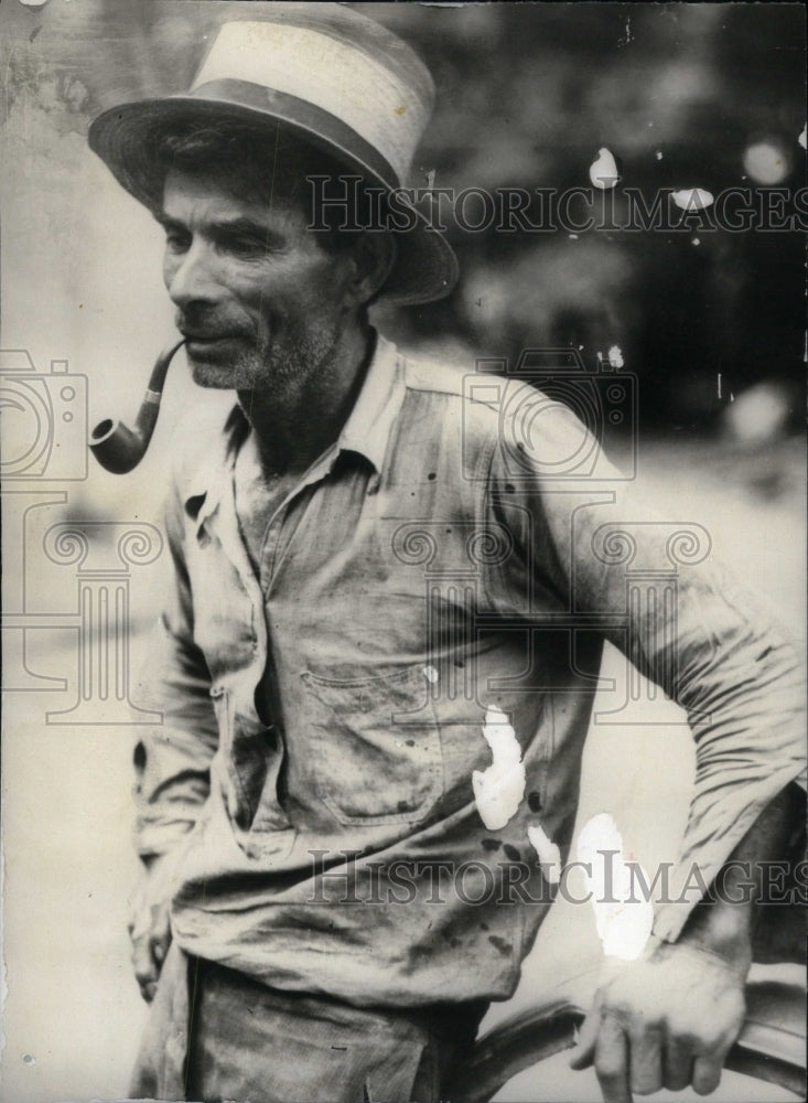 1931 Press Photo Fred Smith father slayer Corncob pipe - RRU52379 - Historic Images