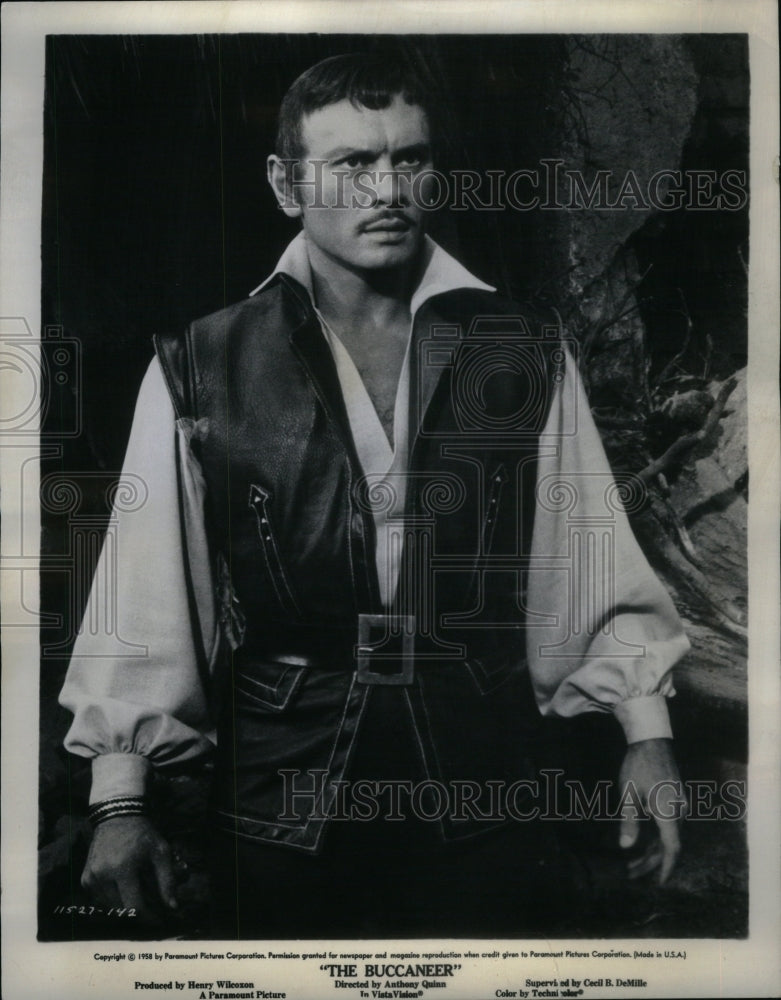 1958, Yul Brynner Buccaneer Anthony Quinn - RRU52697 - Historic Images