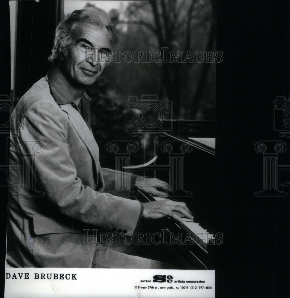 1981 Dave Brubeck Quartet nationwide Hall - Historic Images