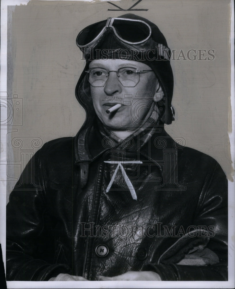 1942 Press Photo Equipment For Boats - RRU53019 - Historic Images