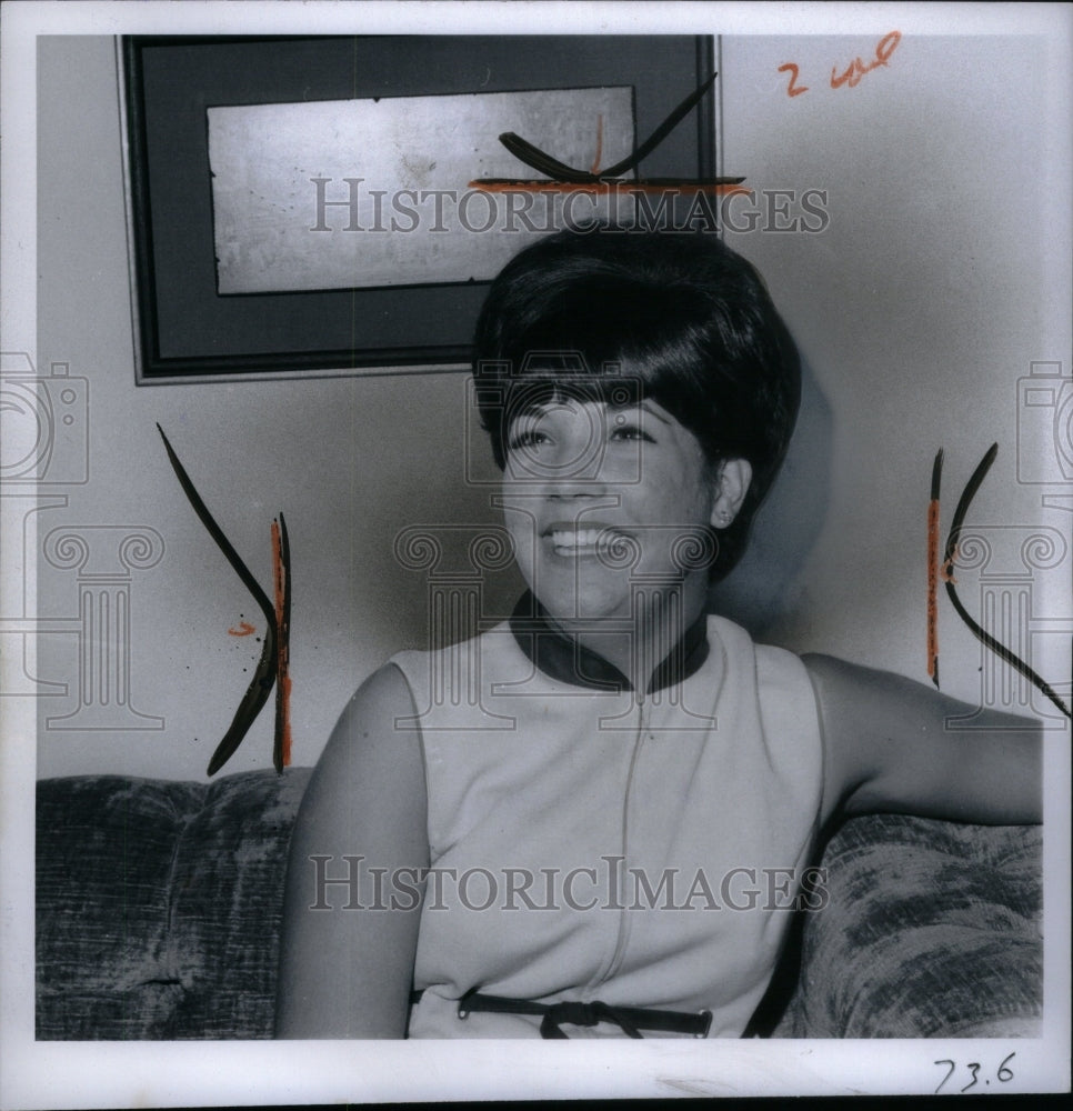 1968 Susan Agnew Don - Historic Images