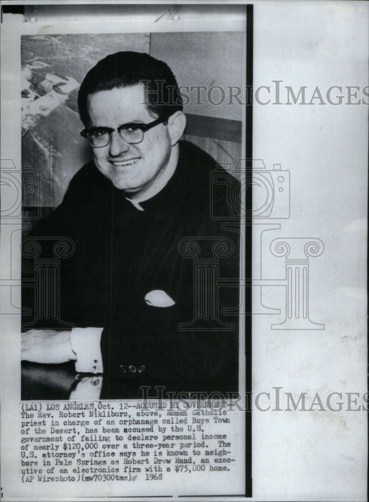 1968 Press Photo Accused Government Roman Catholic Boy - Historic Images