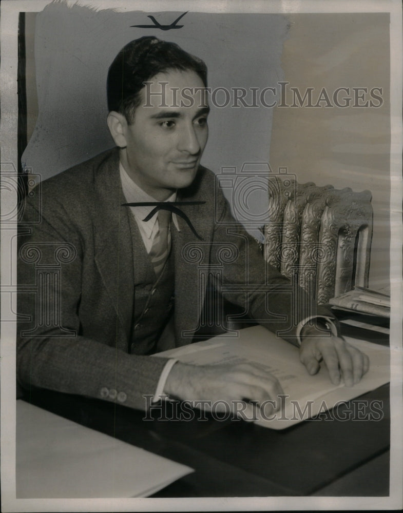 1930 Press Photo Frank Jeannette peace conduct inquest - RRU53279 - Historic Images