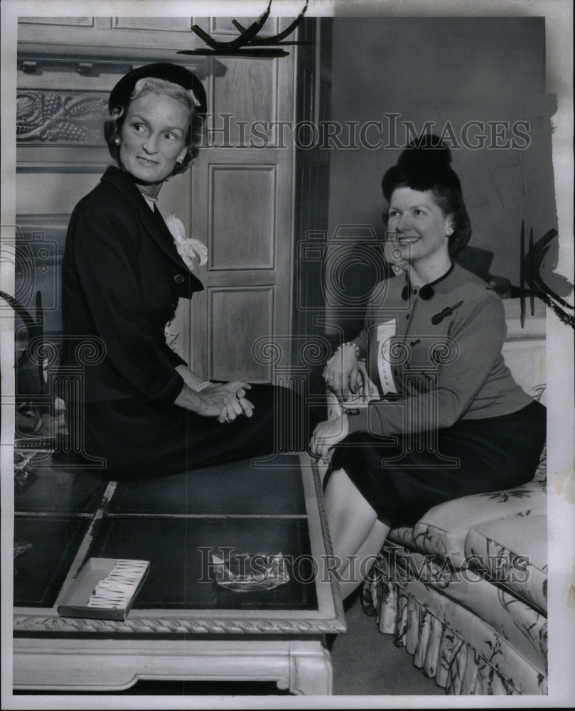 1956 Press Photo Mrs John B Ford Mrs Darrell R Couey - RRU53555 - Historic Images