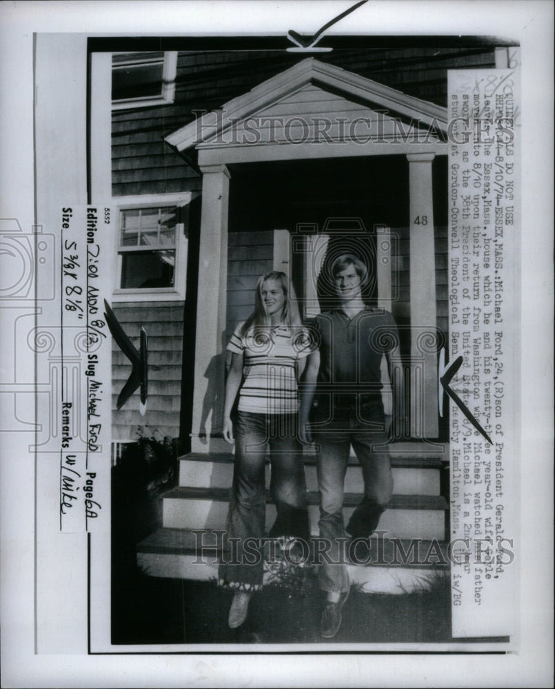 1974 Press Photo Micheal Ford Son Washington Essex Home - RRU53733 - Historic Images