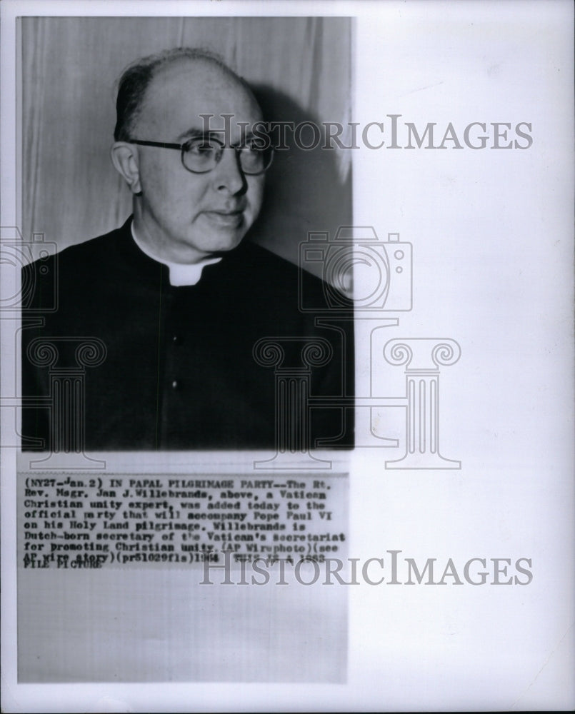1952, Papal Pilgrimage Party Willebrands Jan - RRU54559 - Historic Images