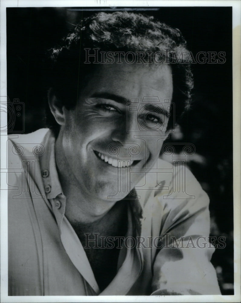 1987, Barry Williams Chuck Baxter Actor - RRU54579 - Historic Images