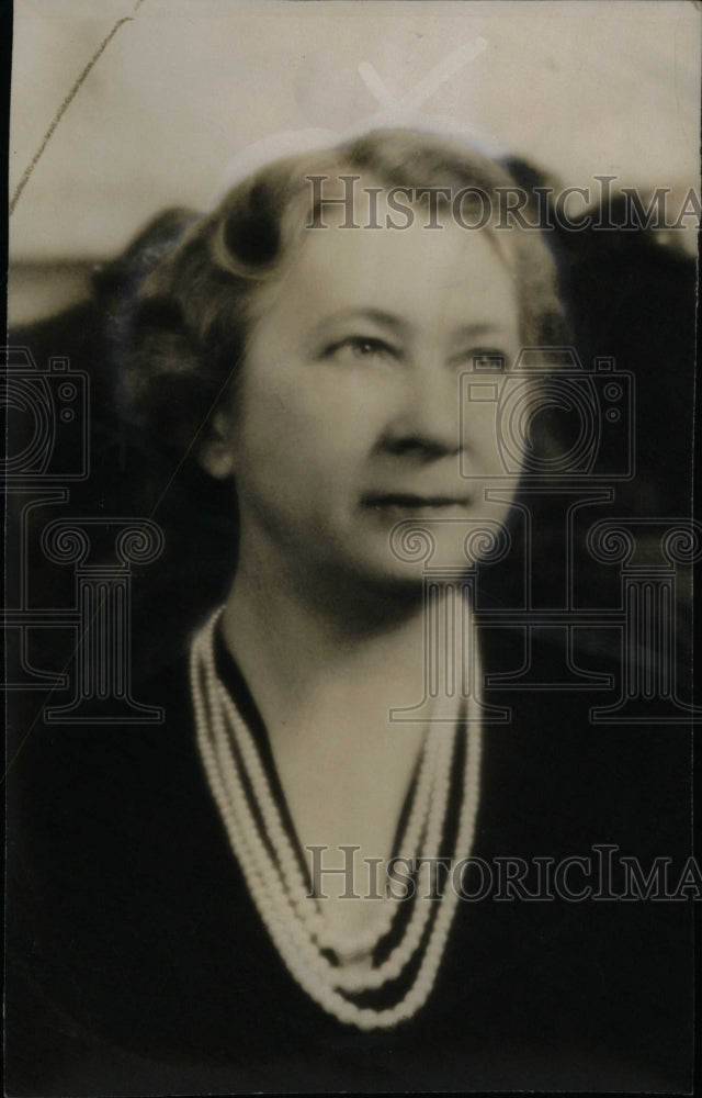 1941, Thedore Ritcher Wife Judge - RRU55255 - Historic Images