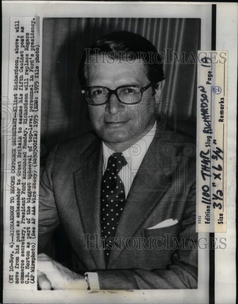 1975 Press Photo Elliot Richardson Ambassador Great - Historic Images