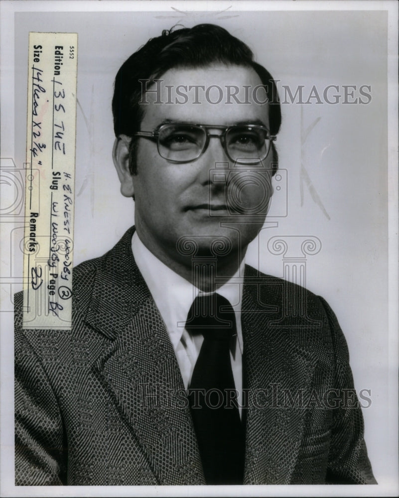 1976 Ernes Woodby Asst Spec Agent in Chare - Historic Images