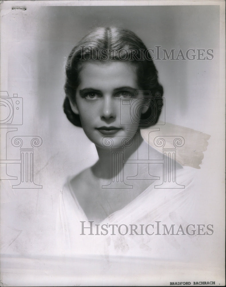 1952, Miss Neuberger Wed Women - RRU55613 - Historic Images