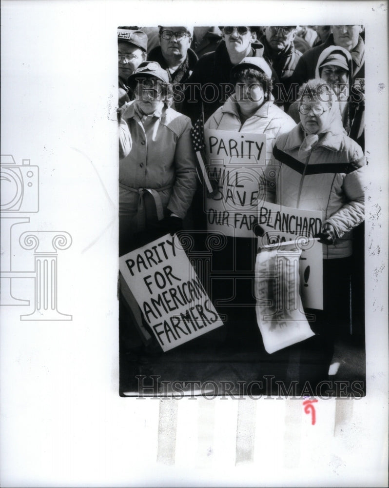 1985, Protest American Farmers Mich Pierce - RRU55803 - Historic Images