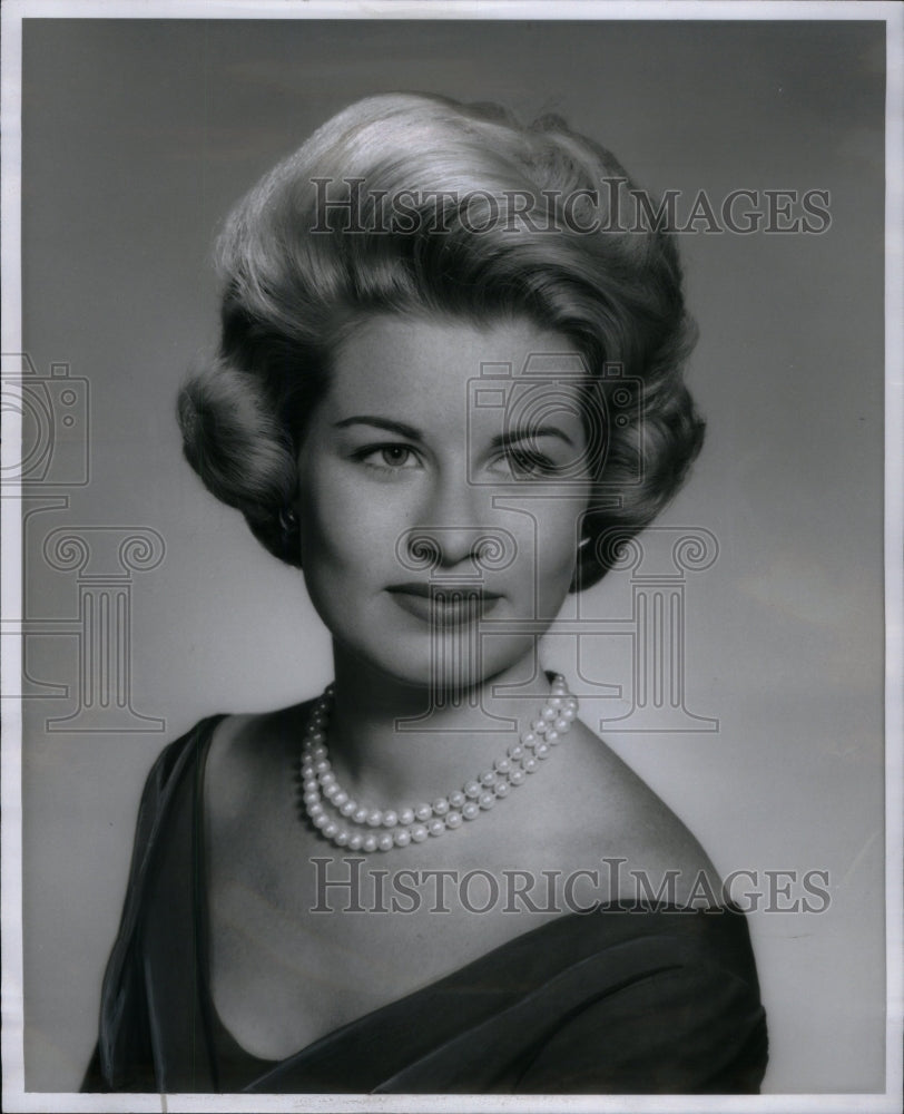 1961 Patti Dockson Detroit Society - Historic Images