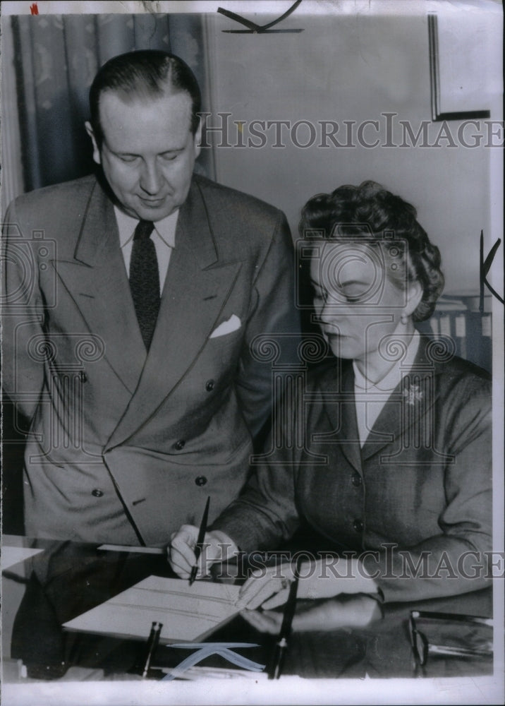 1955, Ovetta Culp Hobby Secretary Education - RRU56637 - Historic Images