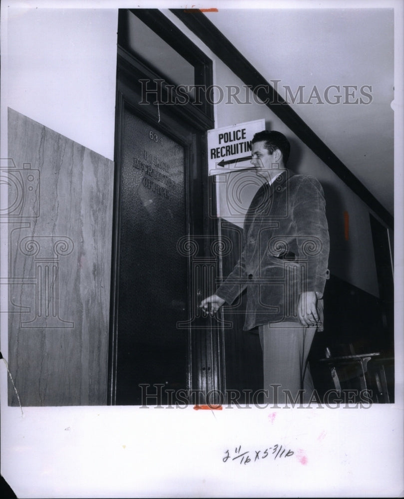 1961 Press Photo Dwain K. Watkins Police Recruit - Historic Images