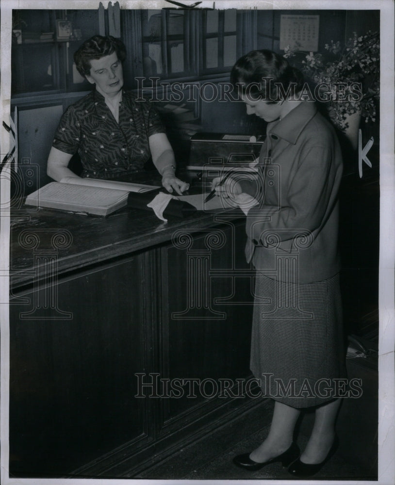 1957, Detroit YWCA Eliza Raud and Nancy King - RRU57191 - Historic Images