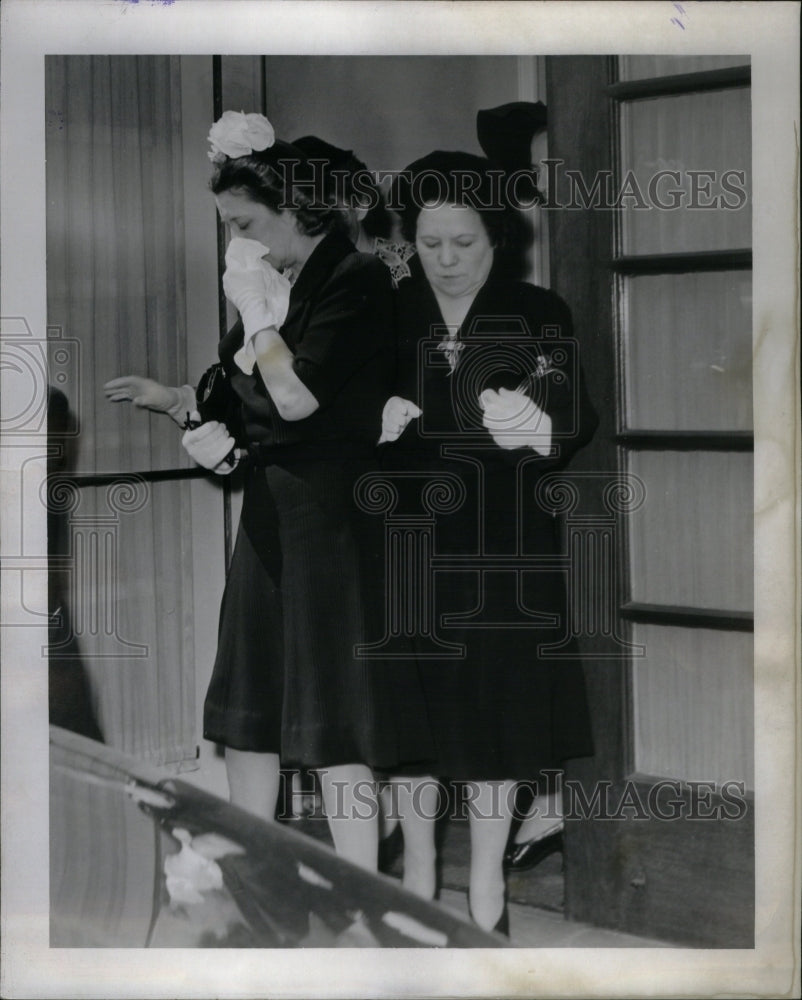 1942 Press Photo Mrs. John D. Dodge at Funeral - RRU57347 - Historic Images