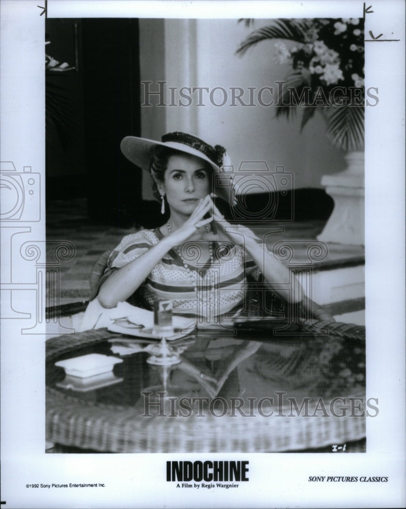 1993 Press Photo Deneuve Stars in Indochine - RRU57389 - Historic Images