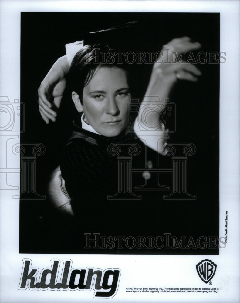 1997, Entertainer KD Lang Publicity Shot - RRU57459 - Historic Images