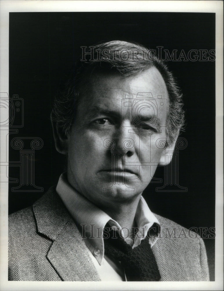 1975, David Janssen Actor - RRU57835 - Historic Images