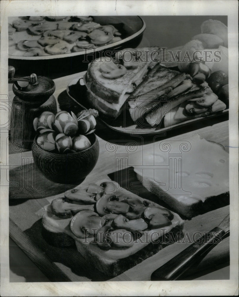 1967, Fresh sauteed mushrooms, ham, cheese - RRU58393 - Historic Images