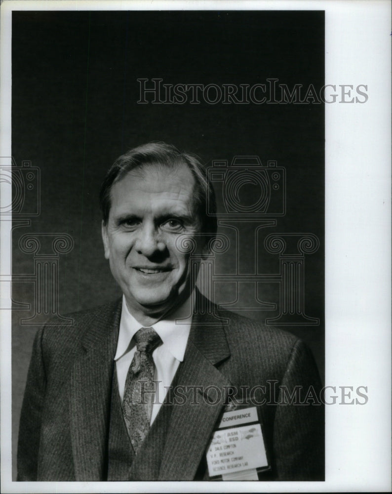 1985 Press Photo Business Executive W. Dale Compton - RRU58449 - Historic Images