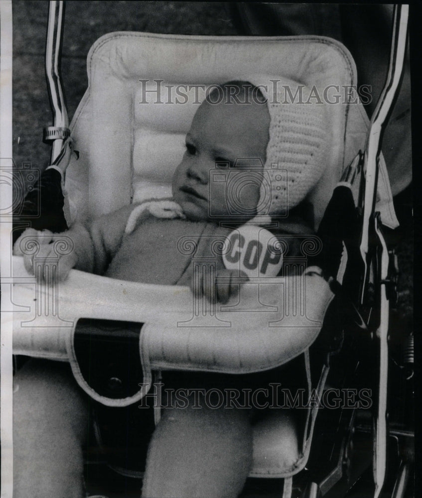 1972 Wives Children Pick Baby Police Men - Historic Images