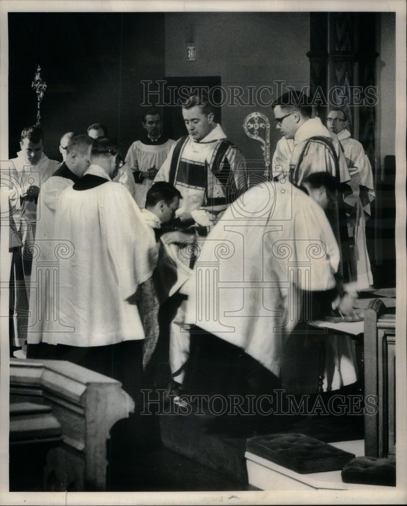 1964 Press Photo Episcopal Church Christian Cathedral - RRU58815 - Historic Images