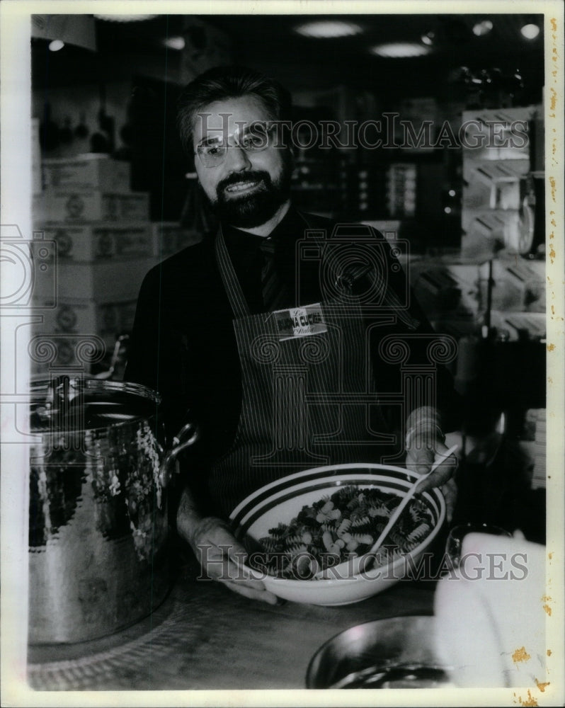 1984 Press Photo Giuliano Bugalli Famous Italian Chef - Historic Images