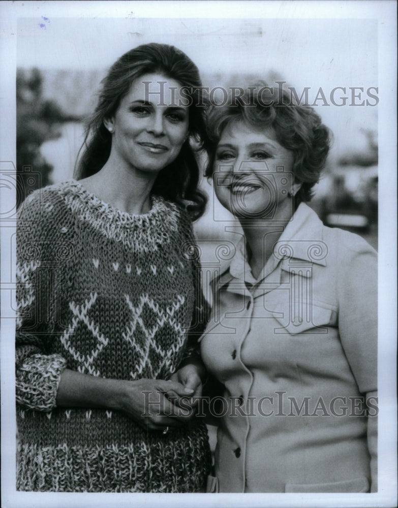 1984 Press Photo Lindsay Wagner Celeste Holm America - RRU60059 - Historic Images